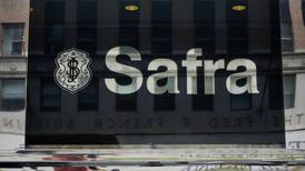La muerte del banquero más rico del mundo pone el 'foco' en los herederos
 y en el destino de Banco Safra
