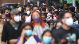 ‘Chapulineo’ centennial agota vacunas Pfizer en Xochimilco; las sustituyen con Sinovac