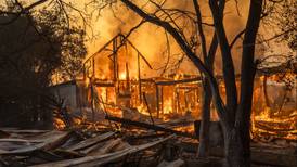PG&E alcanza acuerdo de 13.5 mil mdd con víctimas de incendios forestales en California