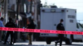 Hallan fosa clandestina con 11 cuerpos en José Sixtos Verduzco, Michoacán