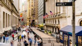 Wall Street cierra mixto; Nasdaq, el único con ganancia de 0.12%