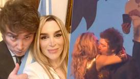 El apasionado beso viral de Javier Milei a su novia, la actriz Fátima Flórez, sobre el escenario