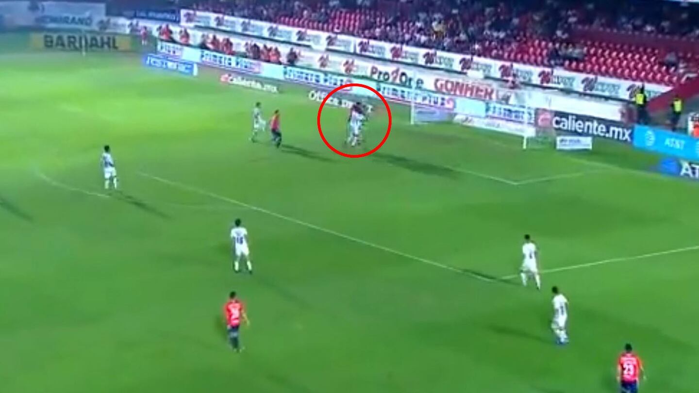 El grave error de Jesús Corona que le dio al Veracruz su primer gol del Clausura 2019