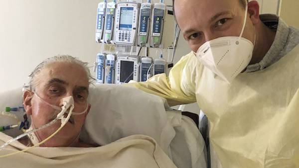 Muere David Bennett, paciente que recibió primer trasplante de corazón de un cerdo de la historia