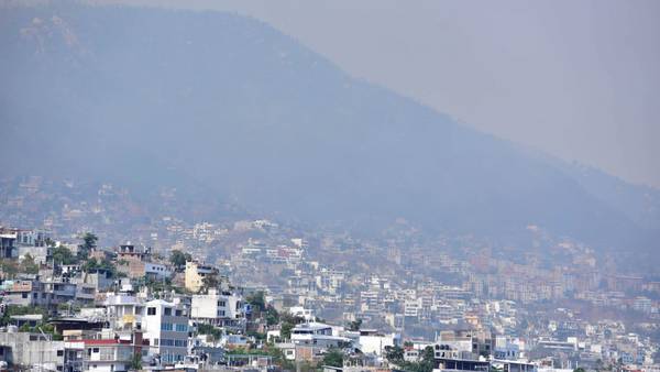 ‘Arden’ 5 incendios forestales en Acapulco: Gobierno cancela clases en educación básica