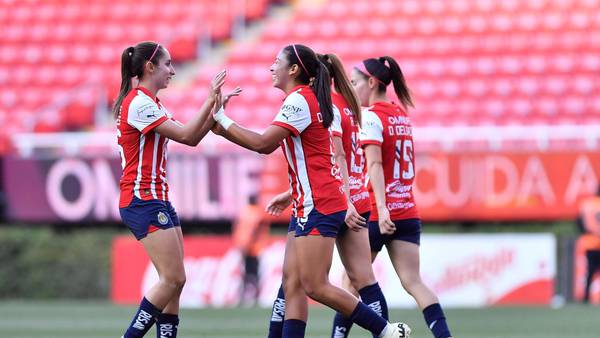 ¡Con puro GOLAZO! Chivas vapulea a Cruz Azul y amarra Liguilla en la Liga MX Femenil (VIDEO)