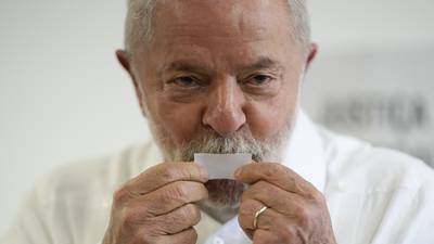 La izquierda vuelve a Brasil: Lula da Silva vence a Bolsonaro y regresa a la Presidencia