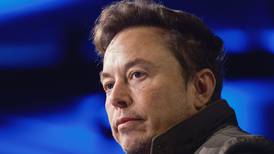 ¿Por qué Elon Musk ya no es el hombre más adinerado del mundo? 