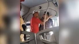 Choferes golpean a usuarios que no quieren pagar nueva tarifa del transporte en Monterrey