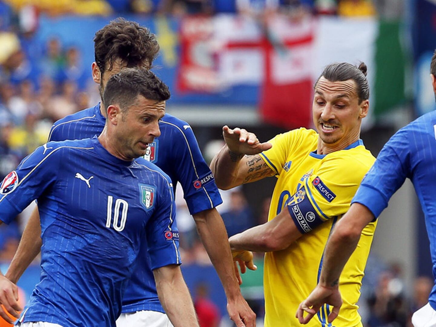 Italia le ganó con gol agónico a la Suecia de Zlatan