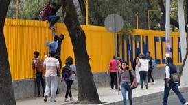 UNAM condena hechos violentos en CCH Azcapotzalco; hay al menos 14 lesionados