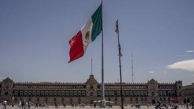 Moody’s ‘echa a perder la fiesta’ a AMLO: baja calificación soberana de México