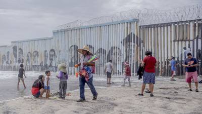 Solicitantes de asilo en EU: El 47% denuncia abusos por parte de agentes en México