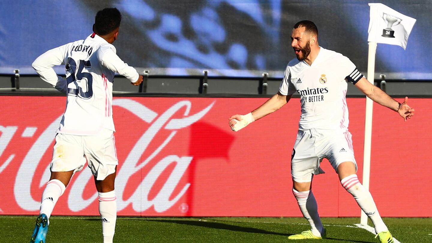 Elche vs Real Madrid, doblete de Karim Benzema