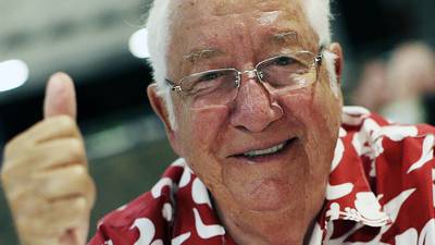 Paul Van Doren, cofundador de los icónicos tenis Vans, muere a los 90 años