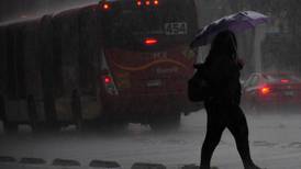 A barrer las coladeras: Activan alerta amarilla por lluvias en 7 alcaldías de la CDMX