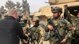 Estados Unidos busca lograr la paz en Afganistán 
