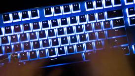 Arrestan a 7 presuntos hackers; atacaron a Samsung, Microsoft y Mercado Libre