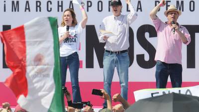 Marcha a favor del INE: ‘Democracia, no destrucción’, pide el exconsejero José Woldenberg