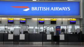Pilotos de British Airways cambian huelga por diálogo
