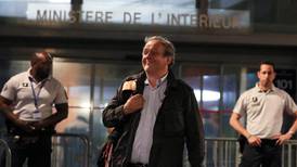 Liberan a Michel Platini tras ser interrogado en Francia por presunta corrupción