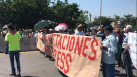 Bloqueos afectan Paso Exprés y avenidas de Cuernavaca