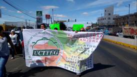 Taxistas de Guanajuato se unen a protesta contra apps de transporte