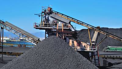 Reactivan 20 productoras de carbón operaciones con CFE