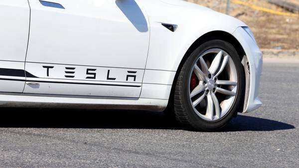 Tesla busca lugar para nueva fábrica fuera de EU; México y Canadá podrían ser la elección