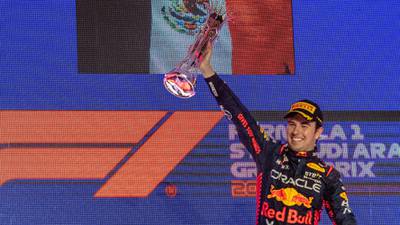 ‘Los mexicanos aún creen que ‘Checo’ Pérez puede ser campeón de F1’: Periodista neerlandés