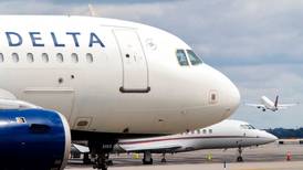 Evacuan avión de Delta en el AICM con destino a Nueva York