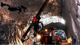 Autlán firma acuerdo para adquirir minera canadiense Ecu Silver por 22 mdd 