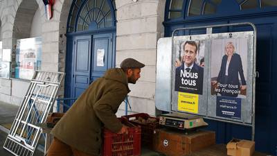 Un período más: Proyectan victoria de Macron en elecciones francesas