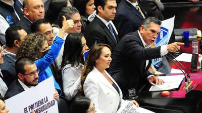 Alito Moreno denuncia ‘amenazas del Gobierno represor’ tras rechazo a reforma eléctrica