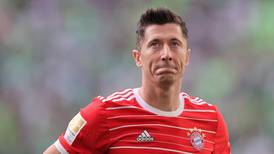 ¿Qué es el artículo 17 al que podría apelar Lewandowski para salir del Bayern Munich?