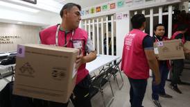Magistrados electorales de Puebla impugnan decisión del INE para atraer elección extraordinaria