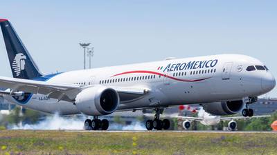 Aeroméxico ‘alza el vuelo’: Ingresos repuntan más del 90%, pero continúa en números rojos