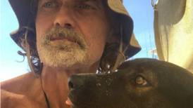 Barco mexicano rescata a náufrago australiano y su perrita que sobrevivieron 3 meses en el mar