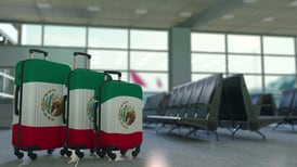 Los mexicanos prefieren viajar a... destinos nacionales 