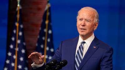 'Es momento de pasar la página': Biden llamará a la unidad tras victoria en el Colegio Electoral