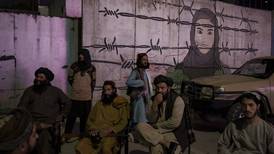 ¿Por qué los talibanes no quieren que los hombres se corten la barba?