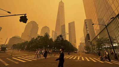 ¿Nueva York 2049? Escuelas públicas suspenden clases presenciales por mala calidad del aire