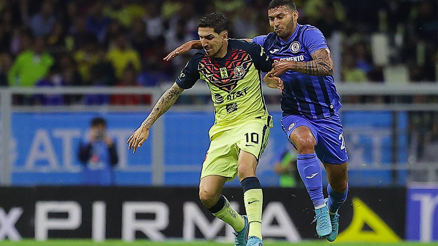 América y Cruz Azul ofrecieron pocas emociones en el Estadio Azteca.