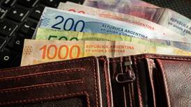 ¿Qué tan fea está la inflación en Argentina? Crean billetes de 10 mil y 20 mil pesos por altos precios