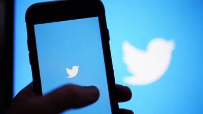 Ahora van contra Twitter; fiscal de Texas abre investigación por presuntas cuentas falsas