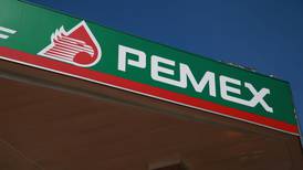 CNH aprueba que Pemex conserve 64 asignaciones petroleras pese a incumplir planes de desarrollo