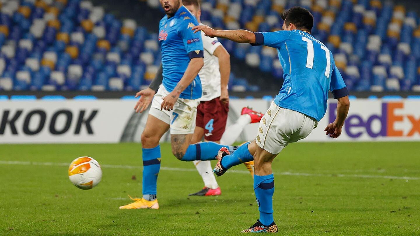 ¡Gol del 'Chucky' Lozano confirma triunfo clave de Napoli en la UEFA Europa League!