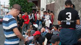 Gobierno de AMLO busca triplicar la contratación de refugiados en México 