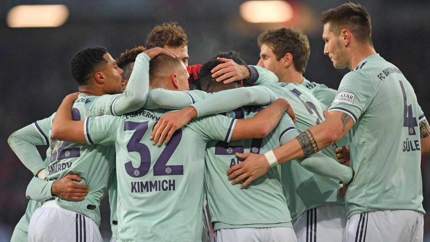 Bayern vence al Hannover, aunque está lejos del Dortmund