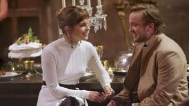 ‘Hay química’: Experta analiza lenguaje corporal entre Emma Watson y Tom Felton
